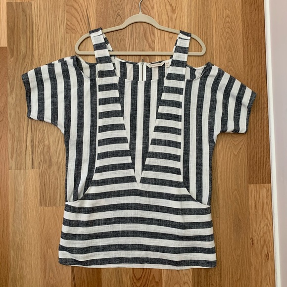 Soft Surroundings Cold-Shoulder Tunic Top - Picture 3 of 8